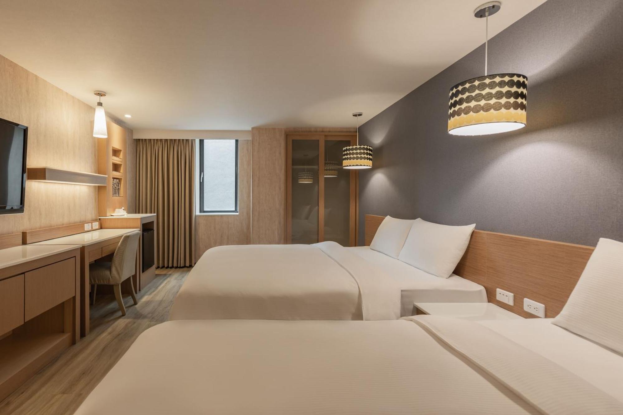 Kindness Hotel - Tainan Chihkan Tower Ruang foto