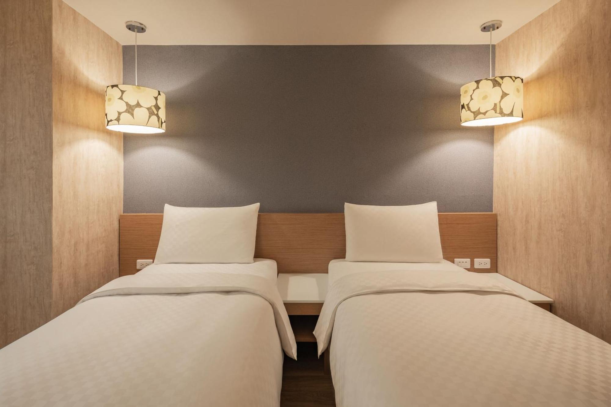 Kindness Hotel - Tainan Chihkan Tower Ruang foto
